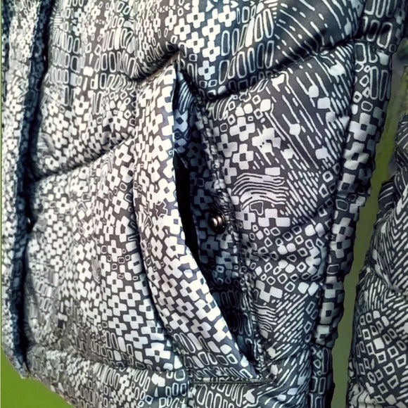 PATAGONIA Eco-Aware, ‘Geoharmony Jacket’, made from 90% Recycled Materials! - Picture 8 of 9